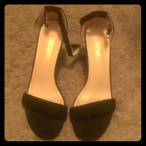 Velvet black comfortable heels thick heel